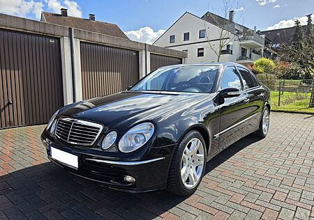 Mercedes-Benz E 220 CDI AVANTG. Checkheft+Service+Reifen NEU