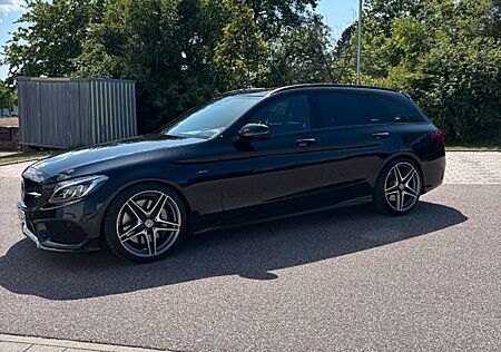Mercedes-Benz C 450 AMG 4MATIC T Autom. AMG