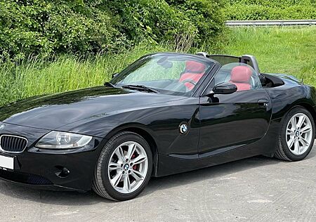 BMW Z4 2.2i 170PS Klimaanlage Vollleder