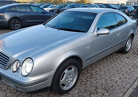 Mercedes-Benz CLK 230 KOMPRESSOR ELEGANCE Elegance