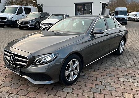 Mercedes-Benz E 200 d 9G-TRONIC "Das Taxi" Gewerbe/Händler