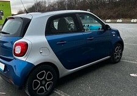Smart ForFour 1.0 52kW proxy proxy