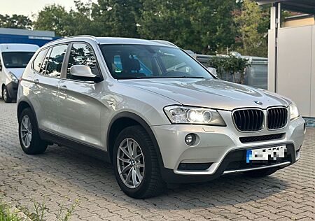 BMW X3 sDrive 18 d Bi-Xenon Automatik Klima PDC AHK