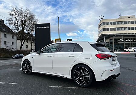 Mercedes-Benz A 35 AMG Mercedes-AMG A 35 4MATIC Night Packet