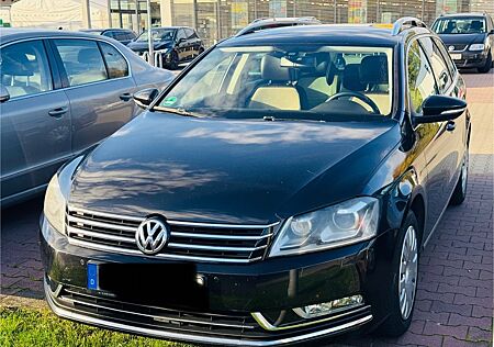 VW Passat Variant Volkswagen 2.0 TDI DSG 130kW Highline BM..