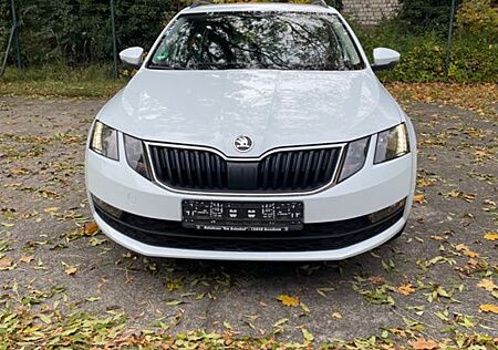 Skoda Octavia 2.0 TDI Ambition Combi Ambition