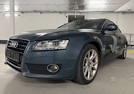 Audi A5 Coupe 3.0 TDI quattro / Leder / Xenon / Navi