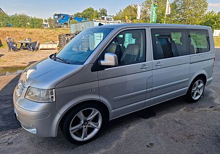 VW T5 Multivan Volkswagen Highline Xenon WoMo Zul