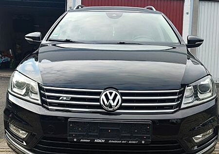 VW Passat Variant Volkswagen 2.0 TDI DSG 125kW R-Line,Pano,AHK