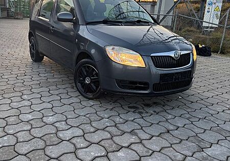 Skoda Roomster 1.4 16V Style Plus Edition Style Pl...