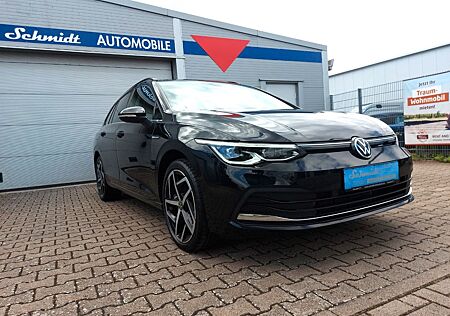 VW Golf Volkswagen VIII Variant 2.0 TDI Style /NAVI/KAMERA