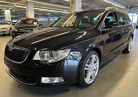 Skoda Superb Combi AUTOMATIK+PDC+SHZ+AHK+NAV+El. SITZE