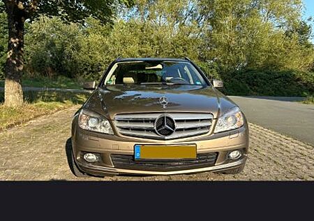 Mercedes-Benz 220 gebraucht kaufen Mercedes-Benz 220 C CDI T-Modell S/W204