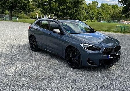 BMW X2 M35i Steptronic Sport M35 HUD, Pan M-Paket