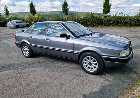 Audi 80 2,3E Limousine