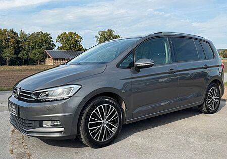 VW Touran Volkswagen 7 Sitze AHK Kamera LED Navi