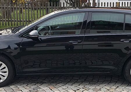VW Golf Volkswagen 1.2 TSI BMT Trendline Trendline