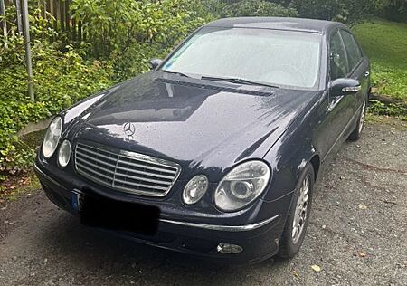 Mercedes-Benz E 200 KOMPRESSOR ELEGANCE