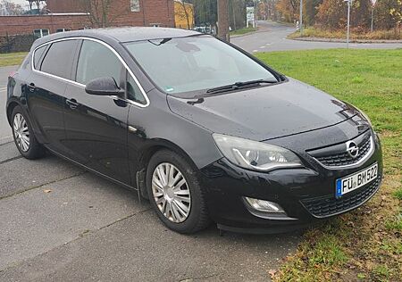 Opel Astra 1.7 CDTI INNOVATION "110 Jahre" 81kW I...