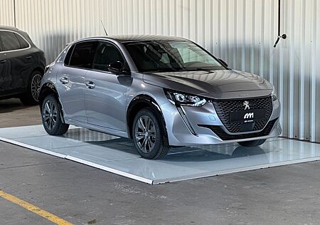 Peugeot 208 e- Allure Pack DAB LED