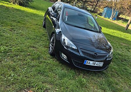 Opel Astra 1.4 Turbo Color Edition 103kW Color Ed...