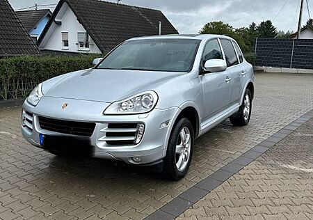 Porsche Cayenne 9PA Silber grau V6 290 PS Benzin