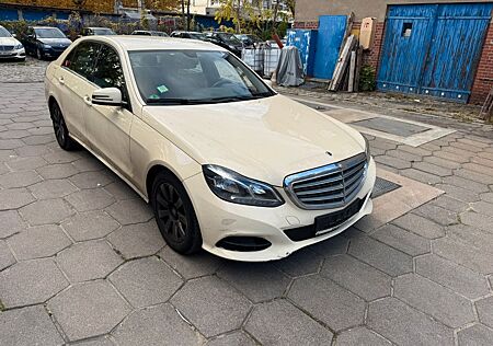 Mercedes-Benz E 200 E -Klasse Lim. BlueTec