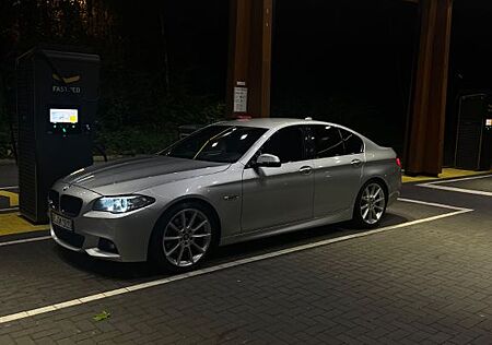 BMW 530d F10 LCI M-Paket Scheckheft