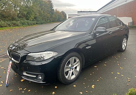 BMW 520d Limousine*AUT*HEAD-UP*KEYLESS-GO*LANE