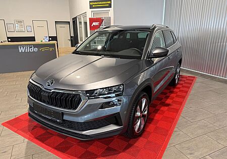 Skoda Karoq Selection ACC Navi LED Automatik