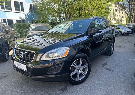 Volvo XC 60 XC60 AWD*PANO*ACC*BiXenon*NAVI*LEDER*KAMERA*