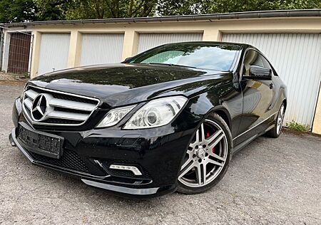 Mercedes-Benz E 350 Coupé CDI AMG,Ambiente Color,18"AMG
