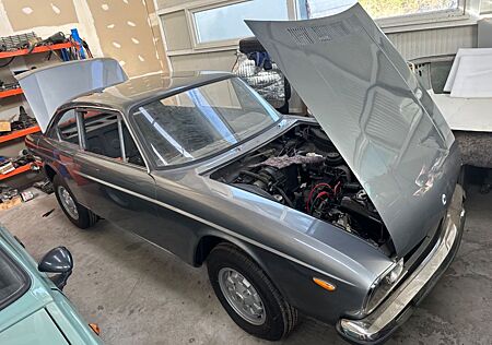 Lancia Flavia 2000 coupe