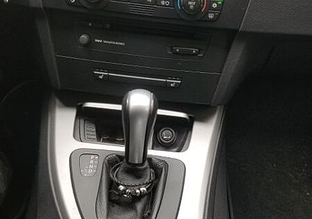 BMW 325i -