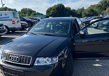 Audi A4 B6 TÜV NEU V6