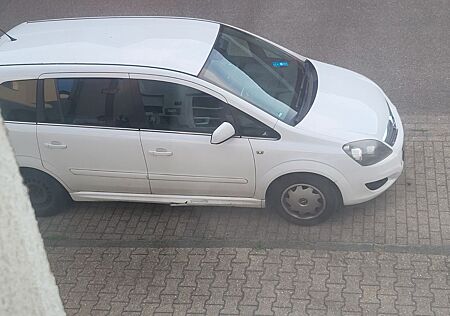 Opel Zafira 1.8 Family Family