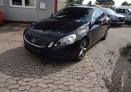 Volvo S60 Lim. Momentum