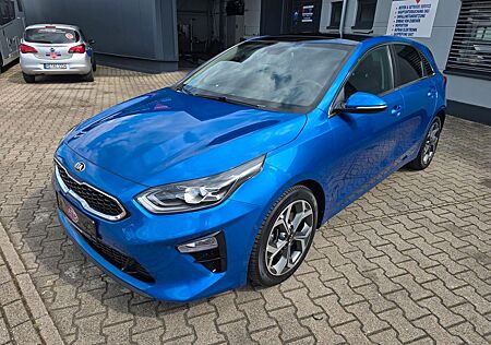 Kia Cee'd Ceed Platinum Edition,Navi,Alu,Leder,Carplay