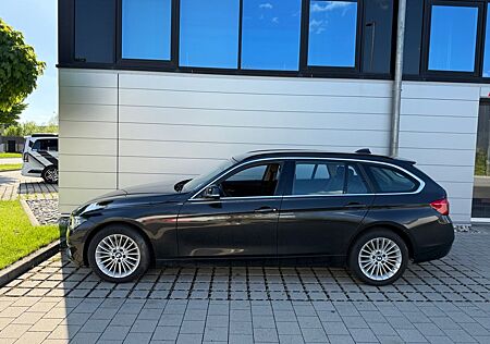 BMW 320i xDrive Touring Luxury Line Aut/Leder/Head-U