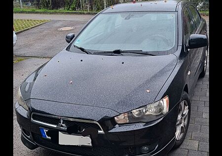 Mitsubishi Lancer 1.8 MIVEC Instyle CVT Instyle