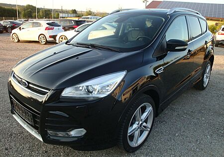 Ford Kuga Individual Leder/Navi/Xenon/Panorama/Kamera