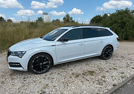 Skoda Superb 2.0 TDI 140kW DSG 4x4 SPORTLINE Combi