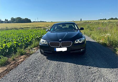 BMW 520d F10 Lim Panorama NaviProfessional
