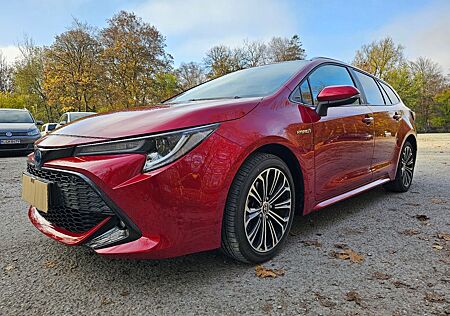 Toyota Corolla 2,0 Hybrid Team Deutsch Touring Spor...