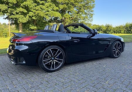 BMW Z4 M 40i 19Zoll Innovations-Paket Sitze Menory