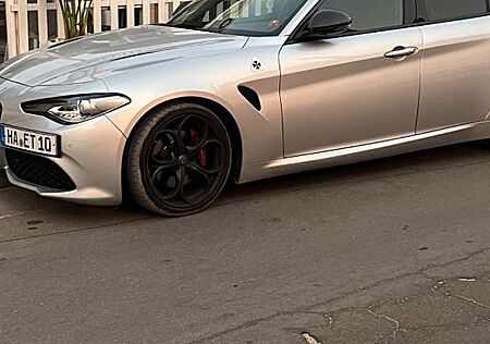 Alfa Romeo Giulia 2.0 Turbo 16V 206 kW AT8-Q2Veloce Veloce