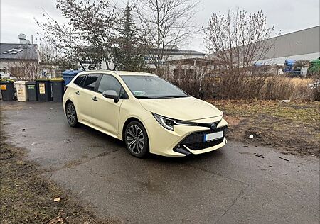 Toyota Corolla 1,8 Hybrid Team Deutschl Touring Spo...
