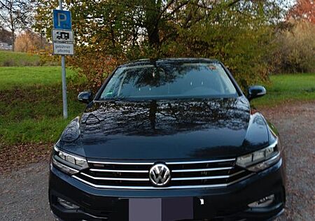 VW Passat Volkswagen 1.5 TSI OPF Elegance Elegance