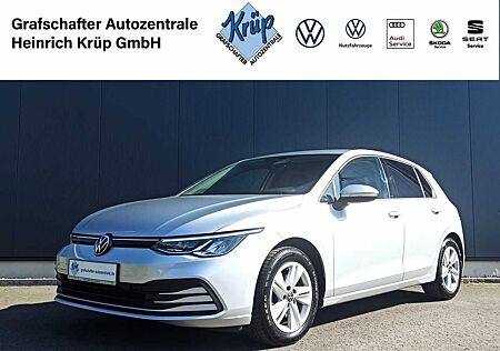 VW Golf Volkswagen VIII 2.0 TDI DSG Life+MEMORY+MASSAGE+TRAVAS