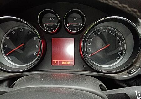 Opel Insignia 2.8 V6 Turbo 4x4 Sport Automatik Sport
